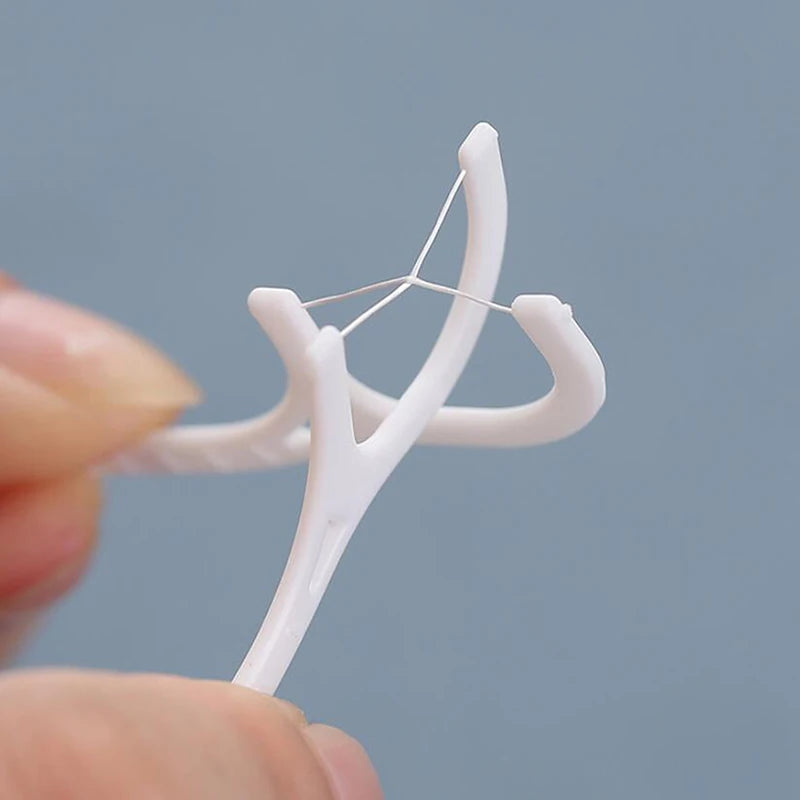 Disposable Floss Picks & Interdental Brushes – 20/50/100 Pack Dental Floss Picks QXL