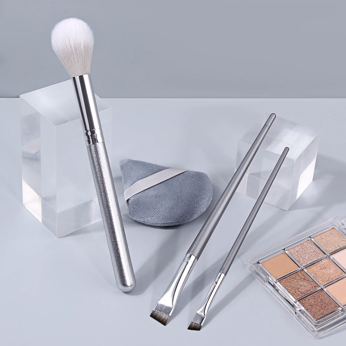 4-Pc Silver Makeup Brush Set | Highlighter, Eyebrow & Puff Makeup Brush Set QXL