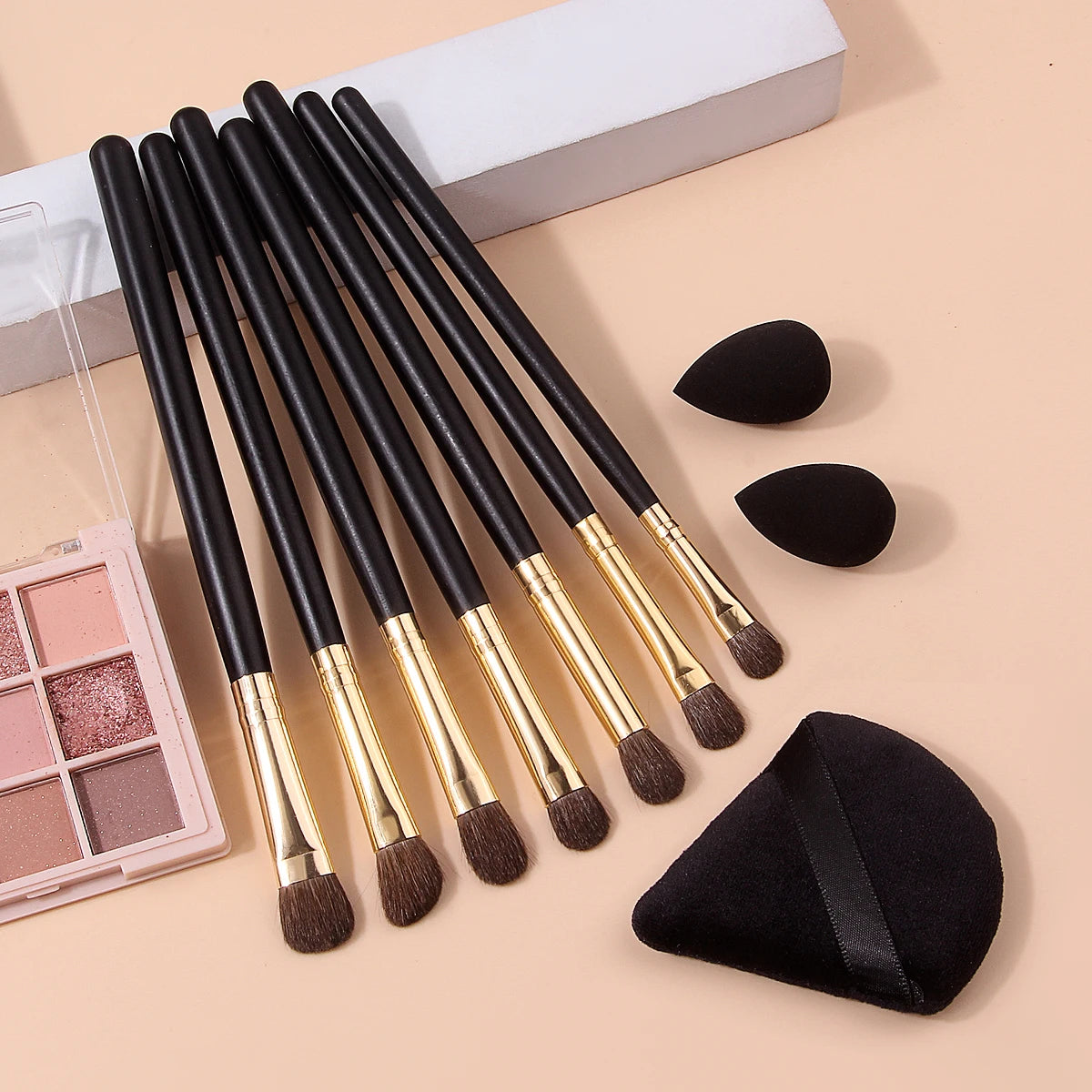 KOSSHOW 10-Pc Horsehair Eyeshadow Brush Set + Puff & Sponges Eyeshadow Brush Set QXL