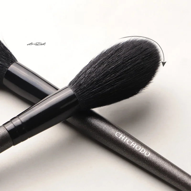 Long Handle Highlighter Makeup Brush | Soft Synthetic Hair Highlighter Makeup Brush QXL