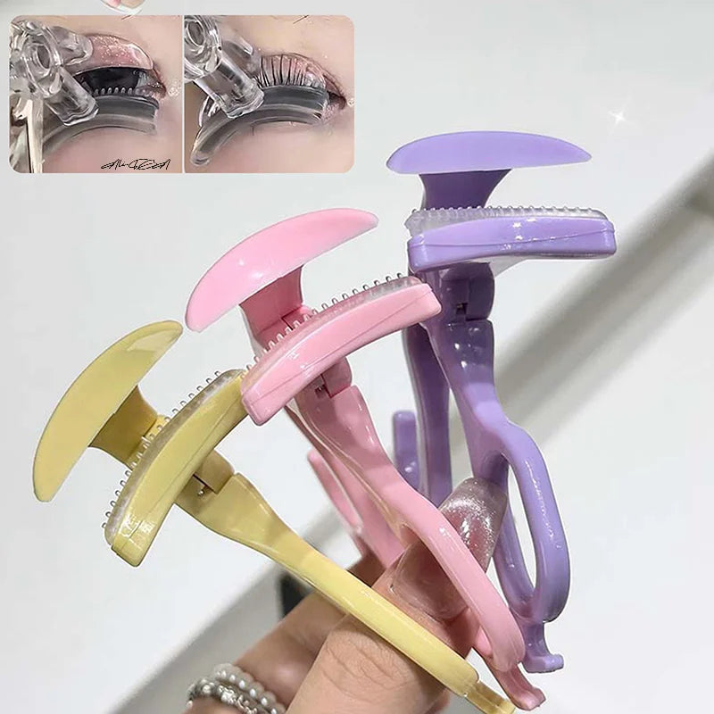 Wide-Angle Eyelash Curler with Comb | One-Clip Lash Tool Eyelash Curler QXL