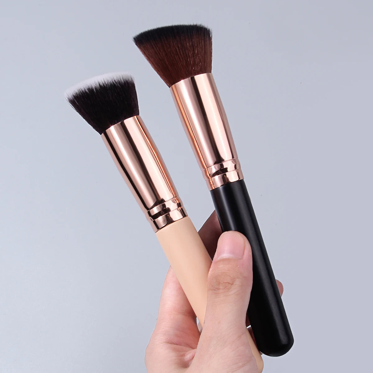 KOSSHOW Angled Contour Brush – Wood Handle & Nylon Bristles Contour Makeup Brush QXL