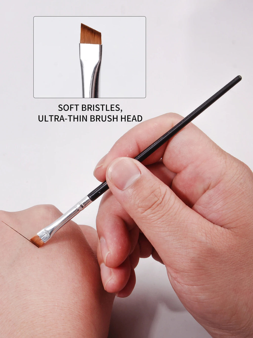 3-Piece Oblique Eyeliner, Eyebrow & Detail Makeup Brush Set Eye Makeup Brush Set QXL
