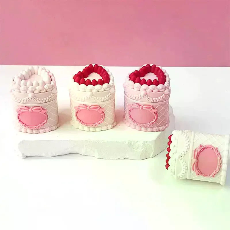 5g Cake-Shaped Empty Lip Gloss Jar with Brush | DIY Refill Lip Gloss Container QXL