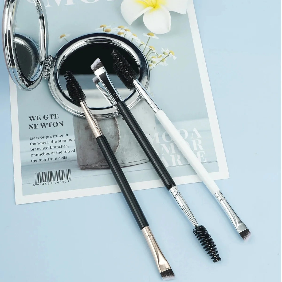 2-in-1 Double-Ended Eyebrow & Eyelash Spoolie Brush Eyebrow Spoolie Brush QXL
