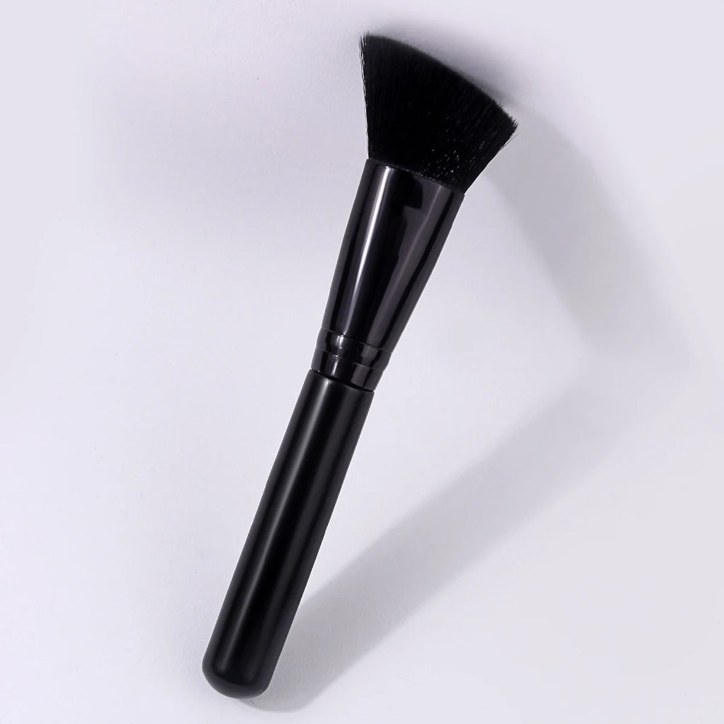 KOSSHOW Slope Contour Blush Brush – Wood Handle Highlighter Contour Blush Brush QXL
