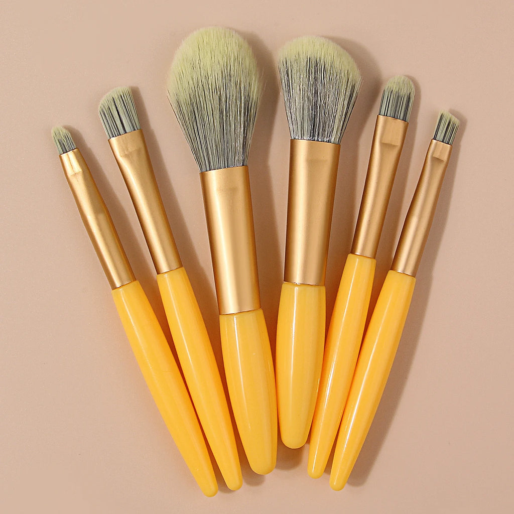 KOSSHOW 6-Piece Portable Makeup Brush Set – Vibrant Orange Makeup Brush Set QXL