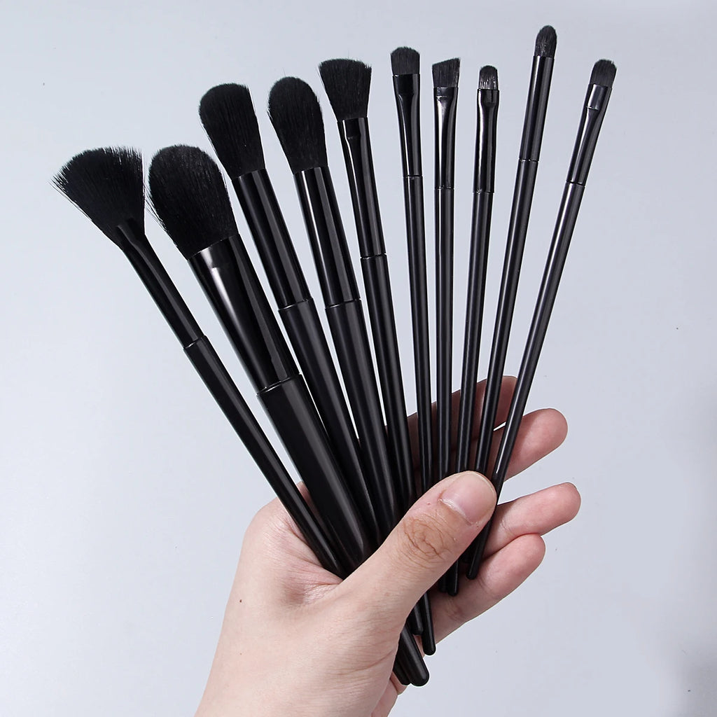 KOSSHOW 13-Pc Black Makeup Brush Set with Bag & Puffs Makeup Brush Set QXL