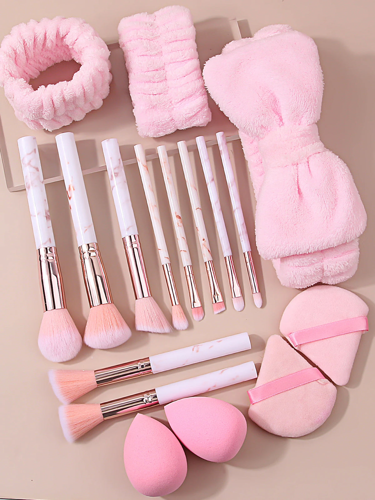 17-Pc Pink Makeup Brush Set with Sponge Puff & Wrist Strap Makeup Brush Set QXL