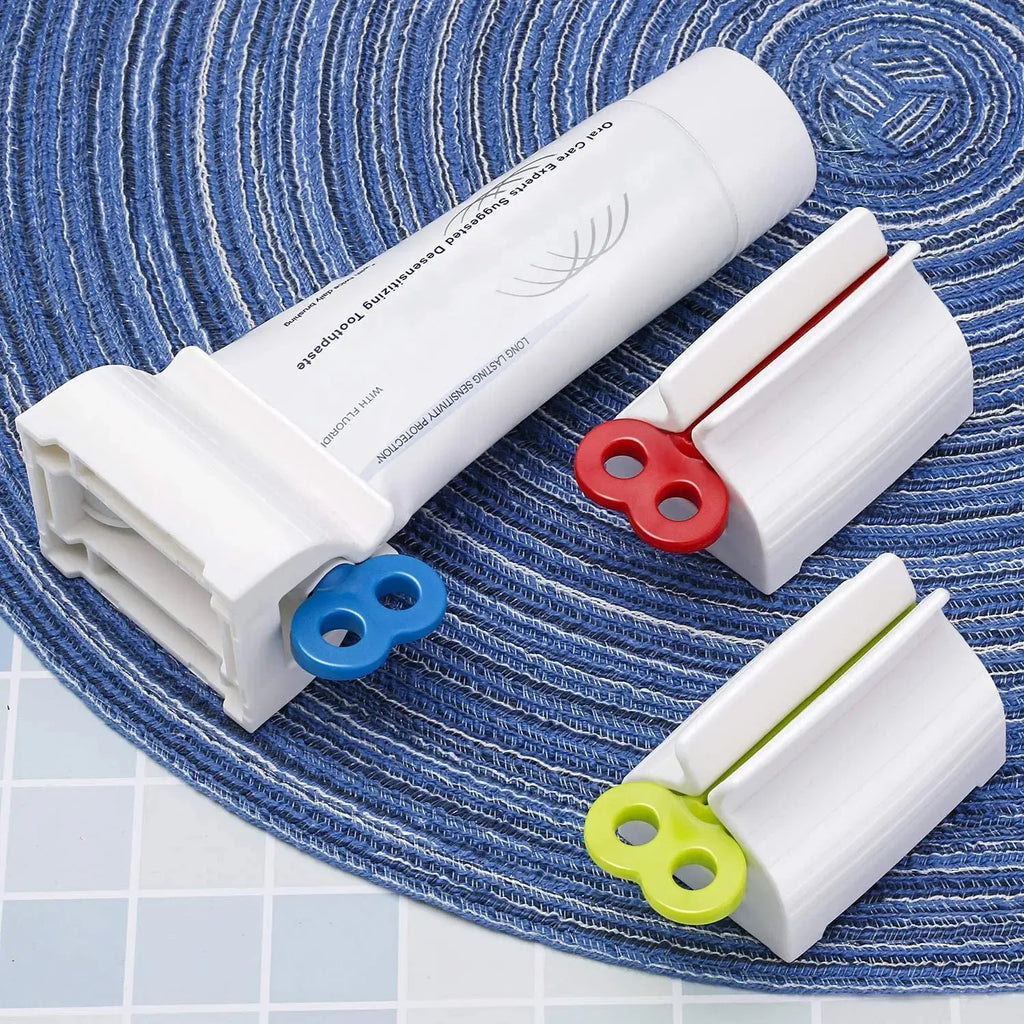 Roller Tube Toothpaste Squeezer & Rotary Paste Dispenser Toothpaste Dispenser QXL