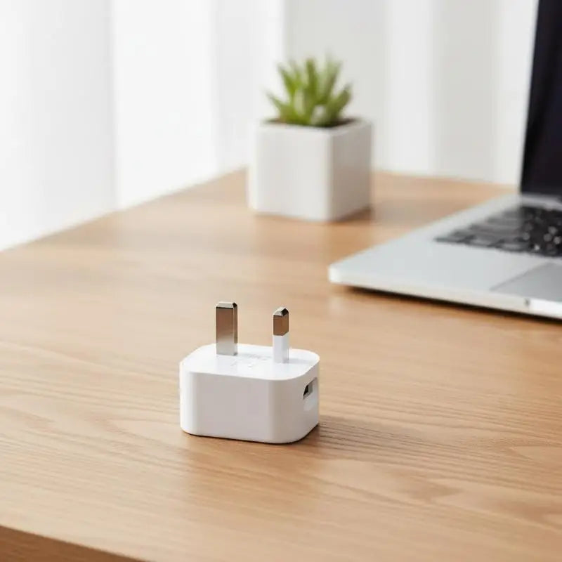 UK 3-Pin Wall Charger | 1 & 2 USB Ports 5V 2.1A Adapter USB Wall Charger QXL