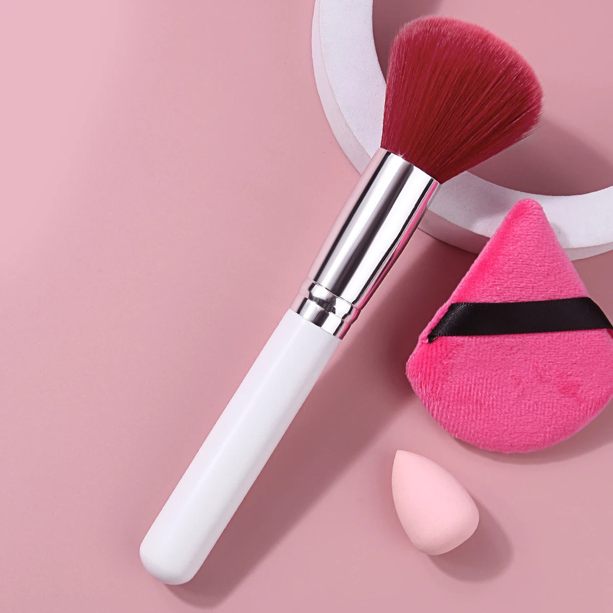 KOSSHOW 3-Pc Pink Makeup Set | Blush Brush, Puff & Sponge Makeup Brush Set QXL