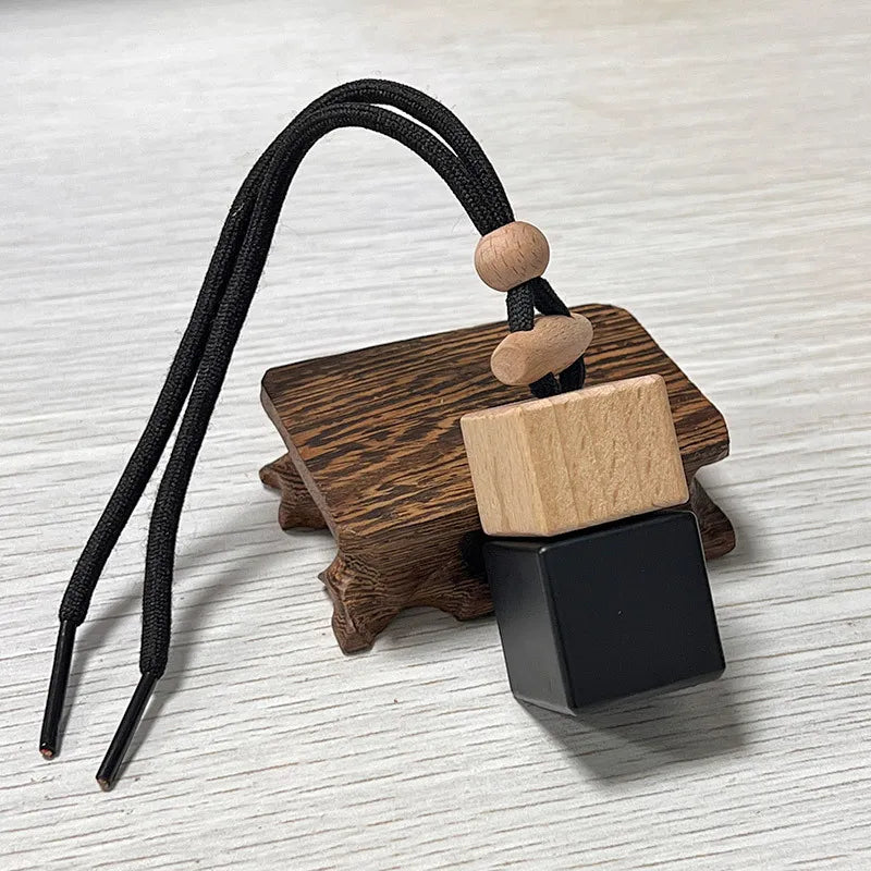 8ml Black Glass Car Aroma Bottle | Wooden Cap & Belt Hanger Car Aroma Diffuser Bottle QXL