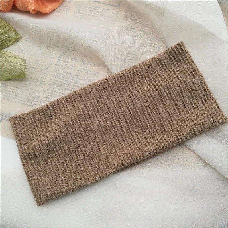 Wide Knitted Sports Hairband for Yoga & Fitness | Washable Sports Hairband QXL Khaki