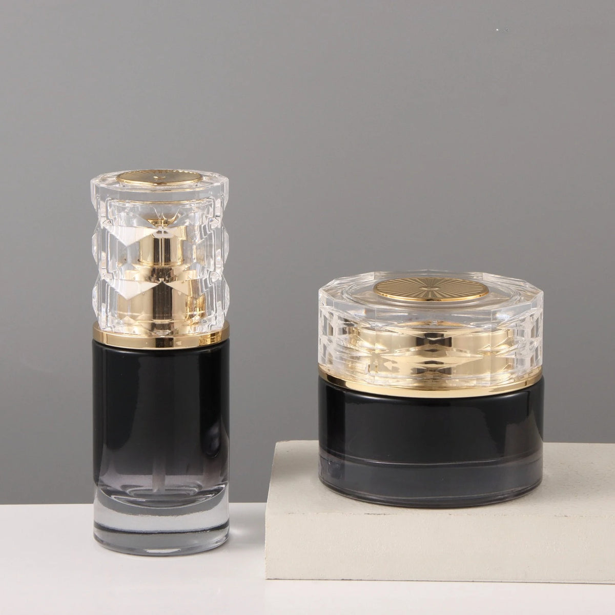 Glass Refillable Spray Bottle 30ml–120ml | Mist & Pump Dispenser Refillable Glass Bottle QXL