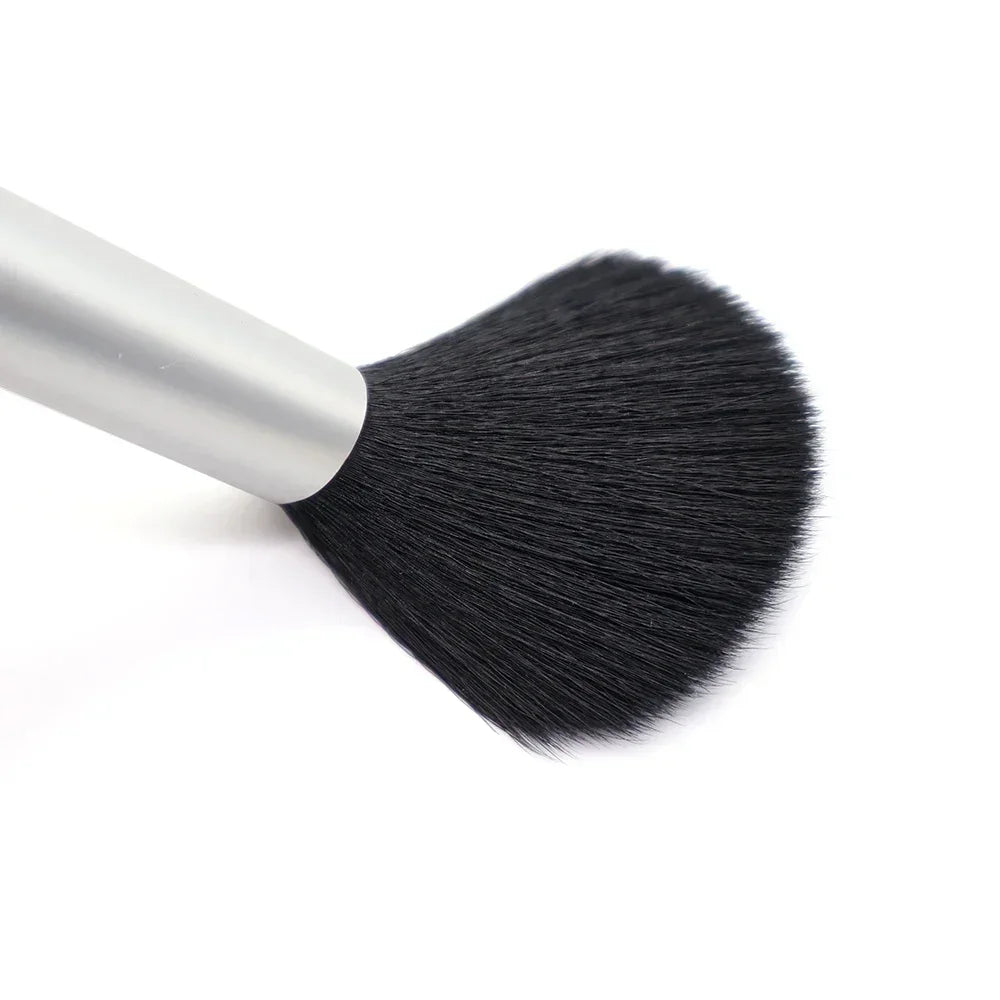 Diagonal Contour Makeup Brush | Soft Nylon & Wood Handle Contour Makeup Brush QXL
