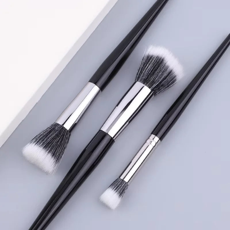 Stippling Blush Brush – Soft Wool Fiber Flat Head Makeup Tool Stippling Blush Brush QXL