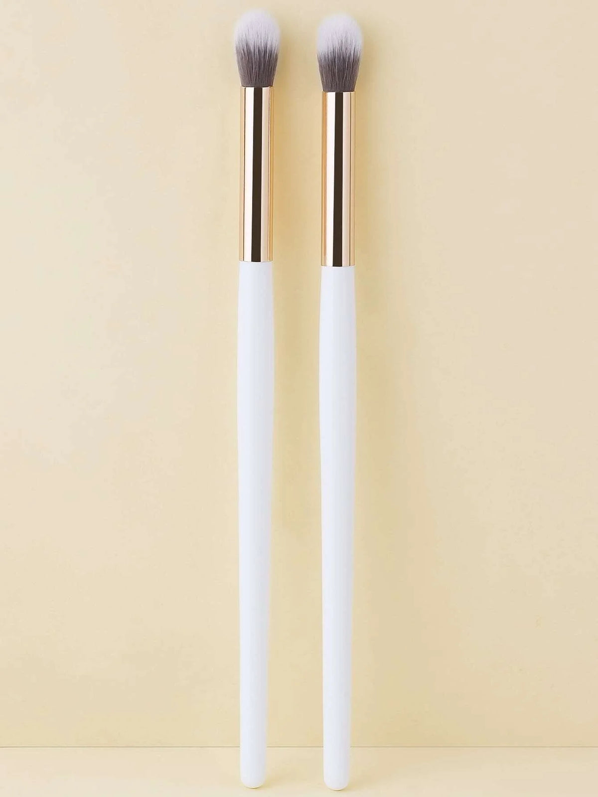 2-Piece Eye Socket Blending Makeup Brushes – Wool Fiber Eye Blending Brush Set QXL