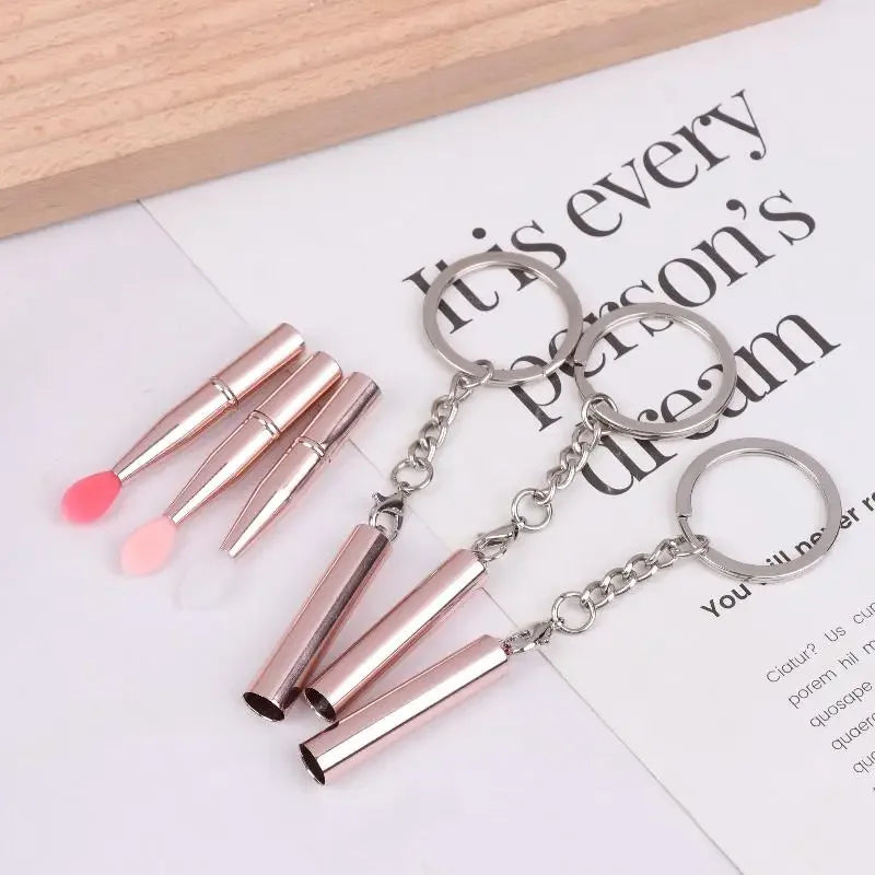 Silicone Lip Brush with Cover & Keychain | Portable Travel Silicone Lip Brush QXL