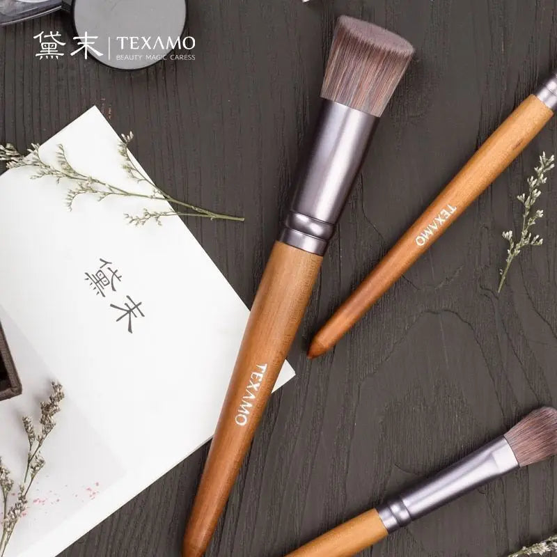 Slanted Foundation Brush | Wood Handle BB Cream Brush Foundation Brush QXL