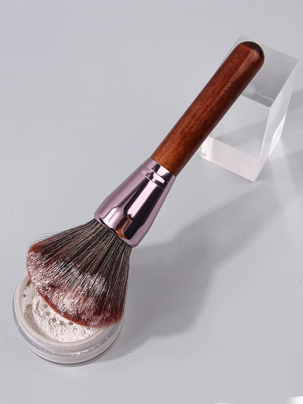 KOSSHOW Fluffy Powder Brush | Soft Nylon Wood Handle Powder Makeup Brush QXL