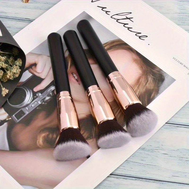 3-Piece Makeup Brush Set | Foundation, Blush & Eyeshadow Brushes Makeup Brush Set QXL