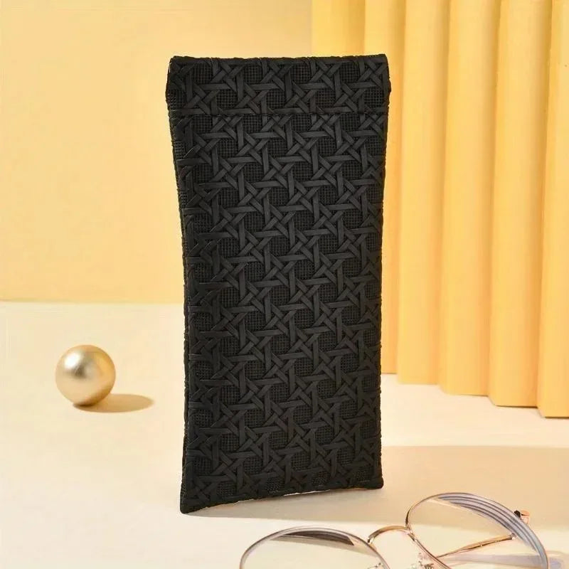Soft PU Leather Squeeze-Top Sunglass Case Pouch | 9×18cm Eyeglass Case Pouch QXL black