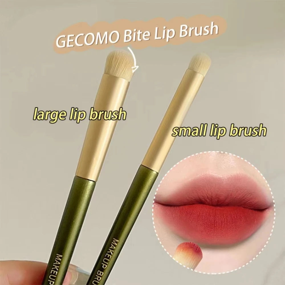Round Head Lip Brush – Lipstick, Smudge & Concealer Tool Lip Makeup Brush QXL