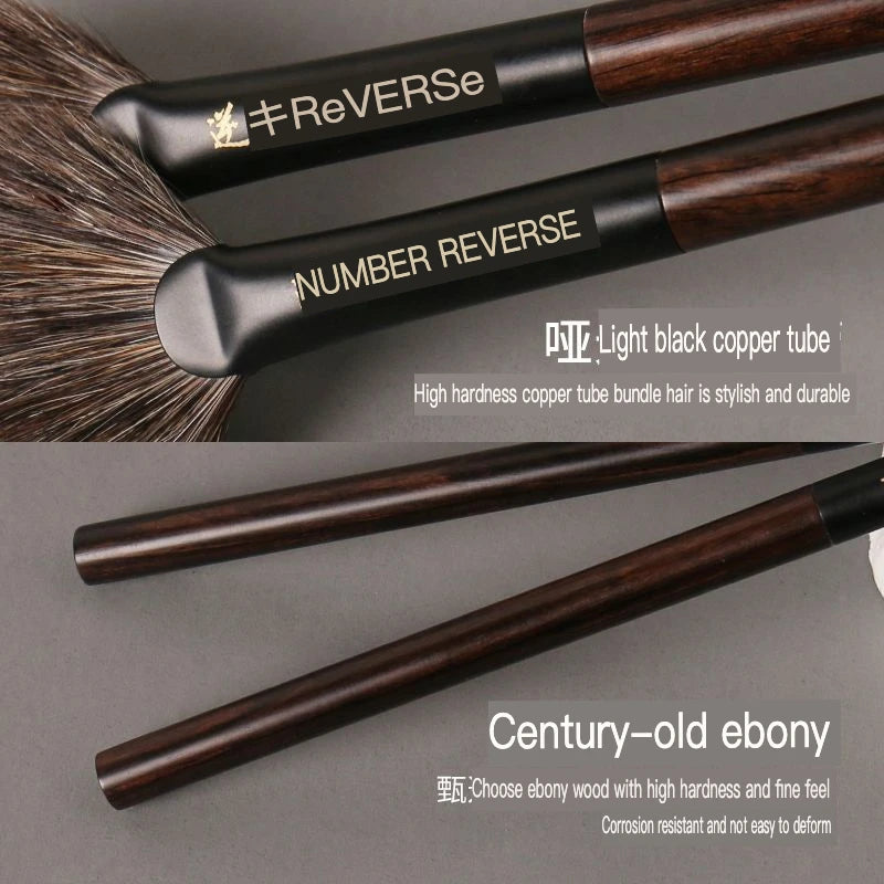 Fan-Shaped Sandalwood Highlighter Brush | Soft Animal Hair Highlighter Fan Brush QXL