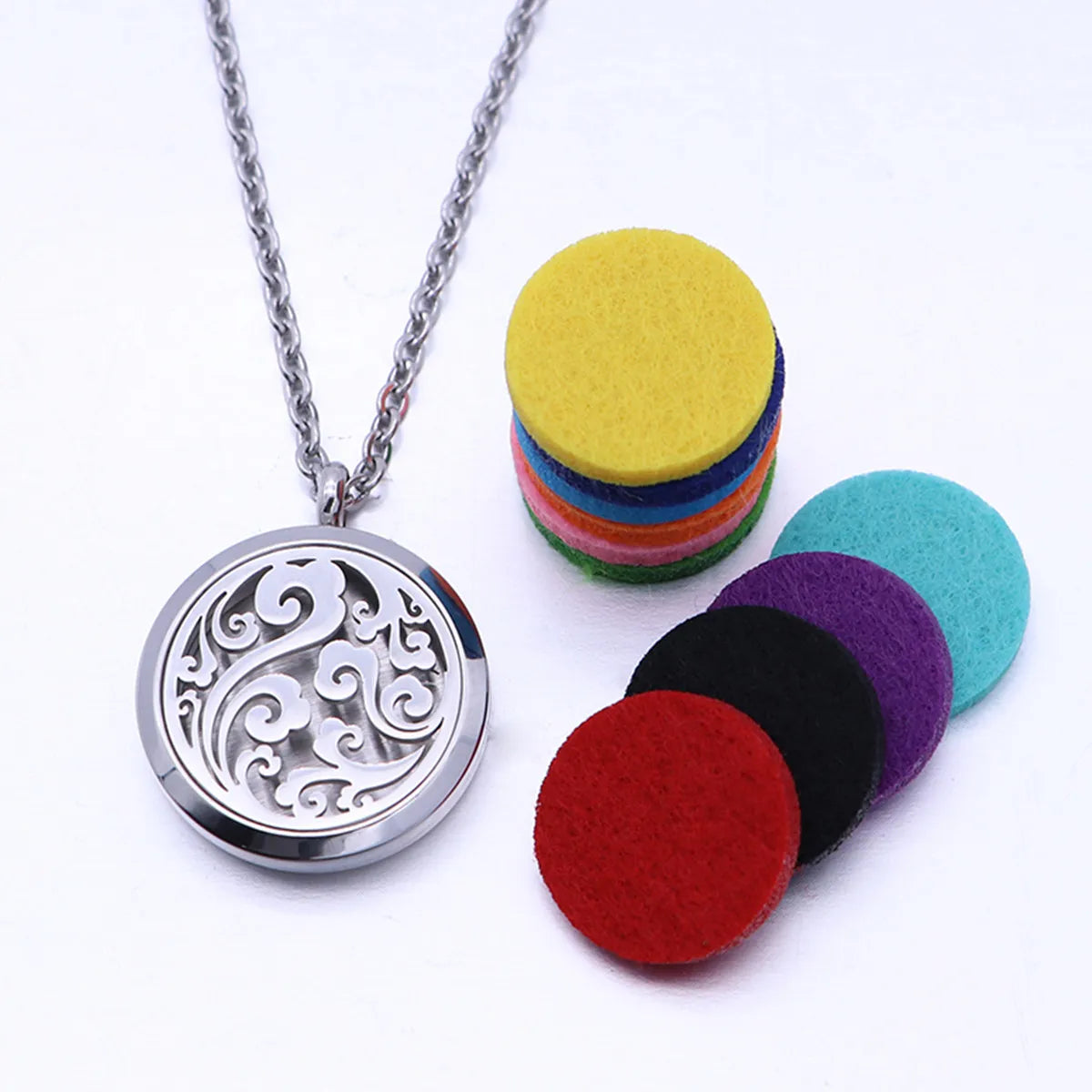 Essential Oil Diffuser Locket Necklace | 316L Steel + 10 Pads Aromatherapy Diffuser Necklace QXL