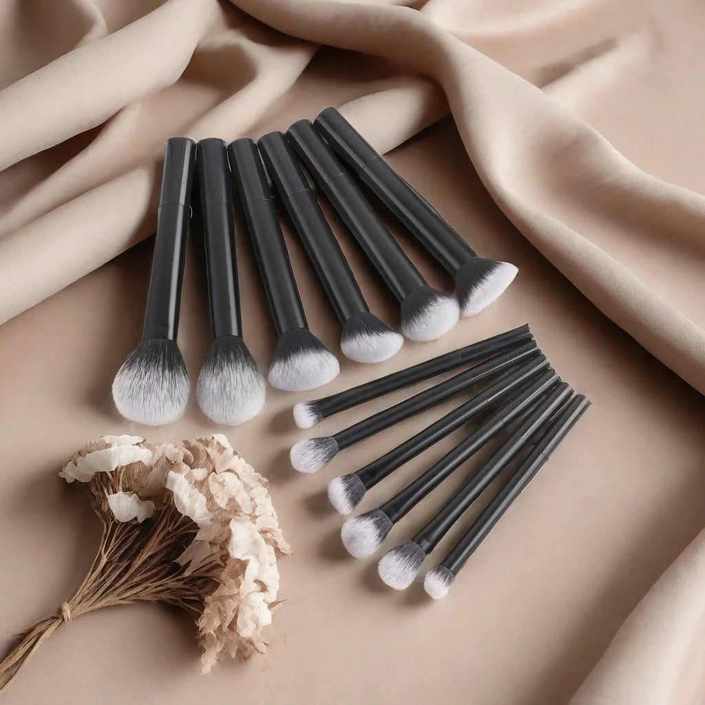 8-Piece Makeup Brush Set | Soft Synthetic Bristles Makeup Brush Set QXL