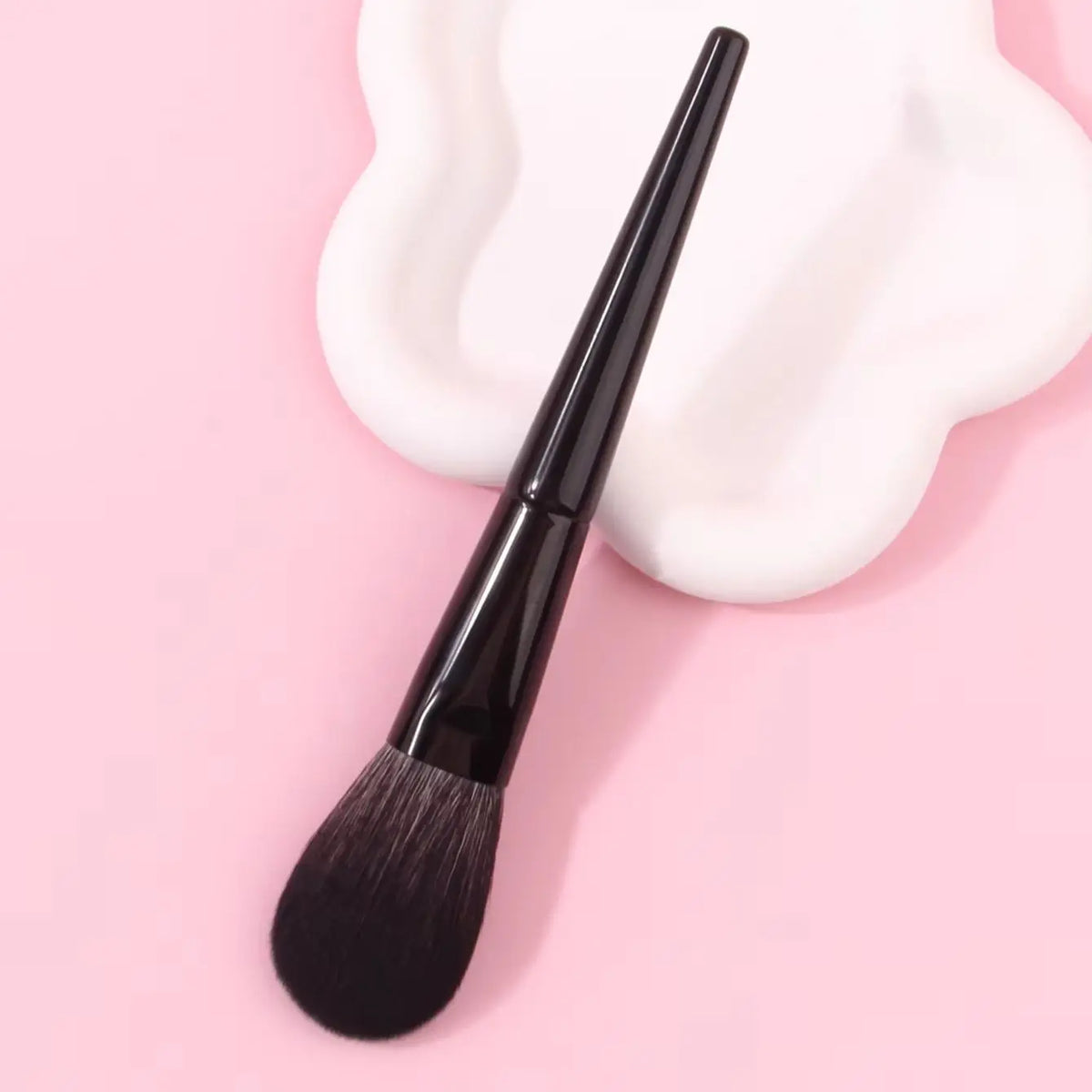 KOSSHOW Large Powder & Blush Brush | Full Face Finish Powder Makeup Brush QXL