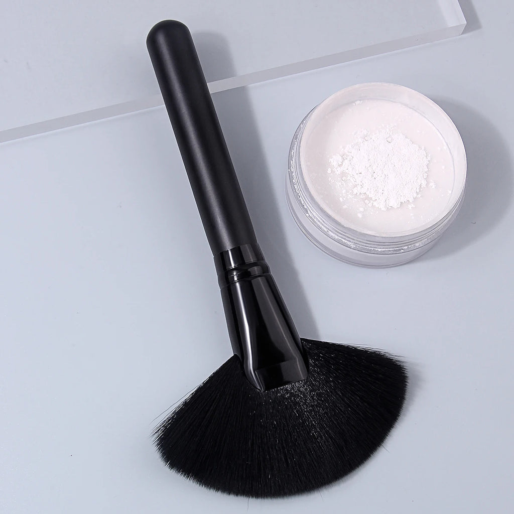 KOSSHOW Fan Highlighter Brush – Ultra-Soft Nylon, Wood Handle Fan Highlighter Brush QXL