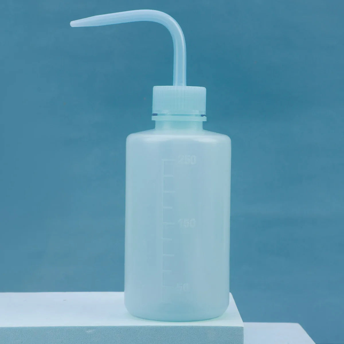 250ml Squeeze Squirt Bottle Narrow Mouth & Scale | RANCAI Squeeze Squirt Bottle QXL Blue 250ml