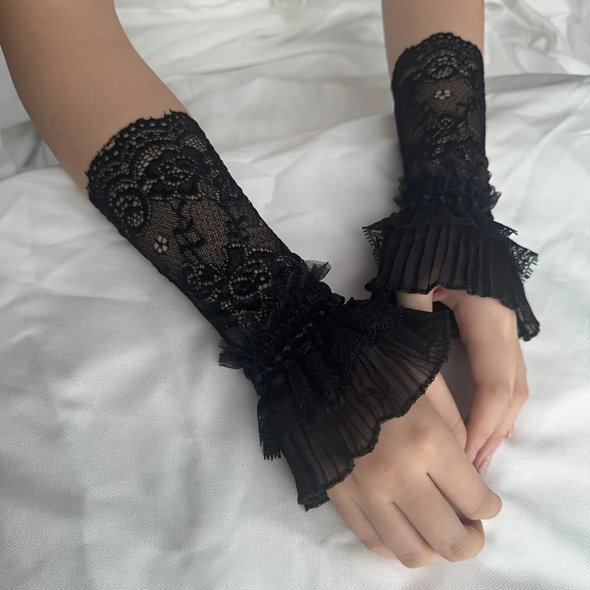 Lace Floral Wrist Covers | Stretchy Knit Arm Sleeves for Women Lace Arm Sleeves QXL