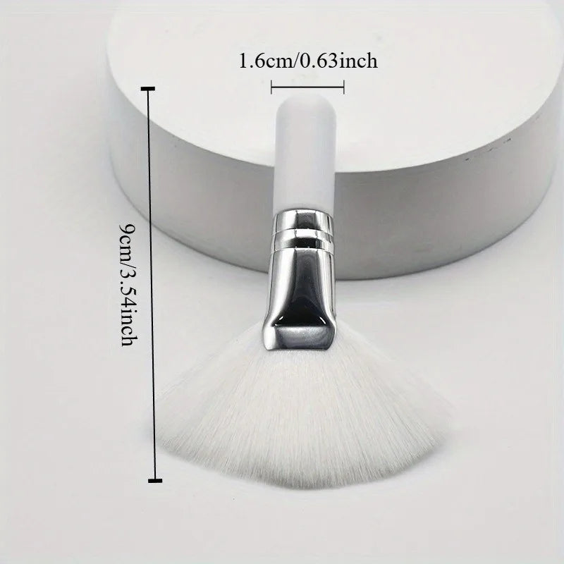 Scalloped Fluffy Nylon Face Brush – Soft, Portable & Gentle Fluffy Face Brush QXL 1pc
