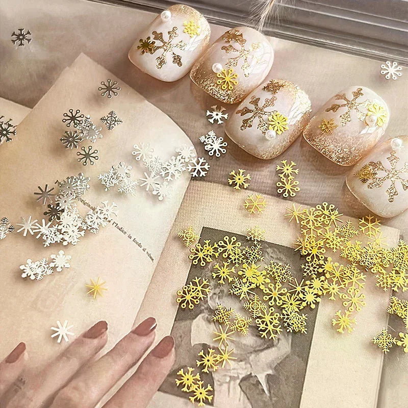 100-Pc Snowflake Rivet Nail Charms | Gold & Silver Christmas Nail Art Charms QXL