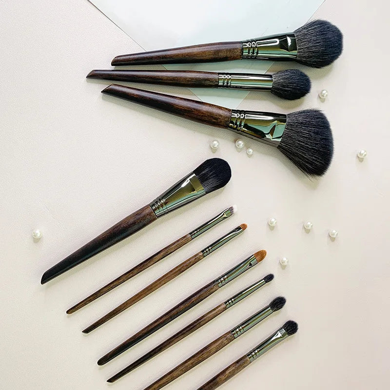 10-Piece Goat Hair Makeup Brush Set with Wool Sleeve Case Makeup Brush Set QXL
