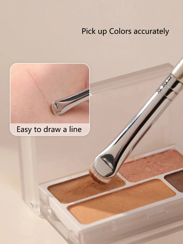 Curved Precision Eyeliner Brush | Thin Angled Eye Makeup Tool Eyeliner Makeup Brush QXL