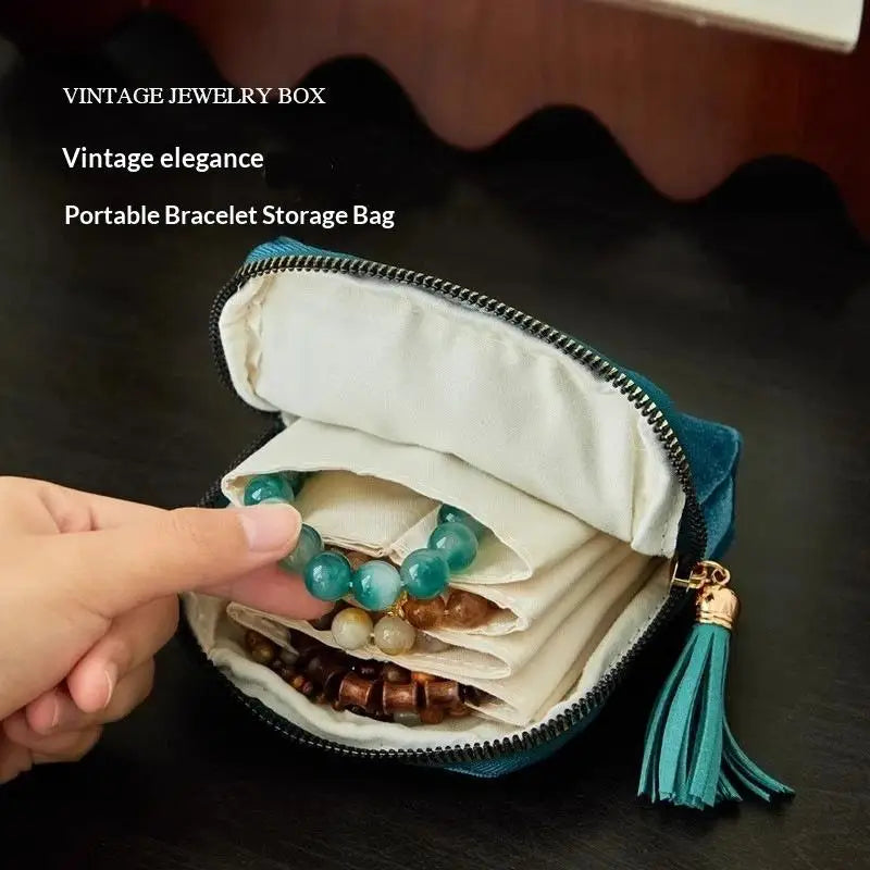 5-Layer Velvet Jewelry Travel Pouch | Organizer for Rings & More Jewelry Travel Pouch QXL