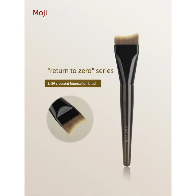 L39 Crescent Foundation Brush | Arc Flat Head Wool Fiber Foundation Brush QXL
