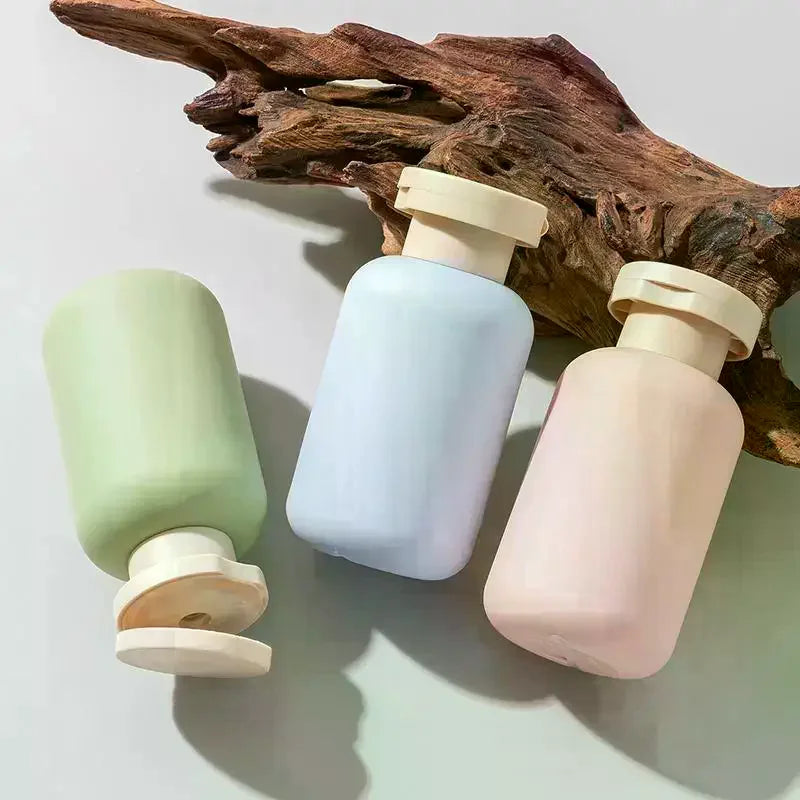 3-Pack Leakproof Travel Squeeze Bottles 100ml Refillable Set Travel Bottle Set QXL