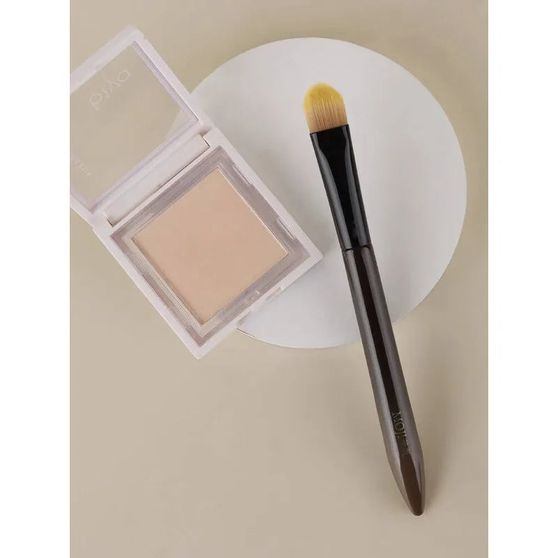 Triangular Highlighter & Concealer Brush | Wool Fiber L50 Highlighter Makeup Brush QXL