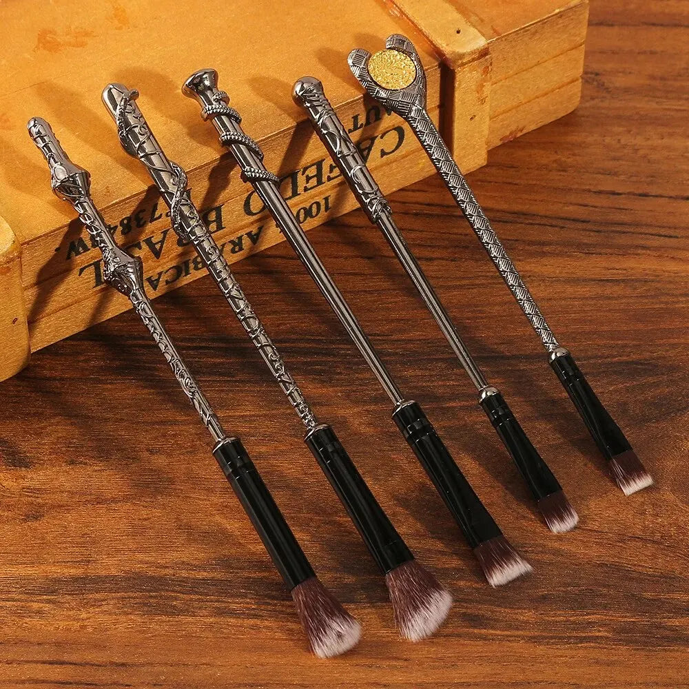 5-Piece Wand Makeup Brush Set | Soft Bristles & Metal Handles Makeup Brush Set QXL