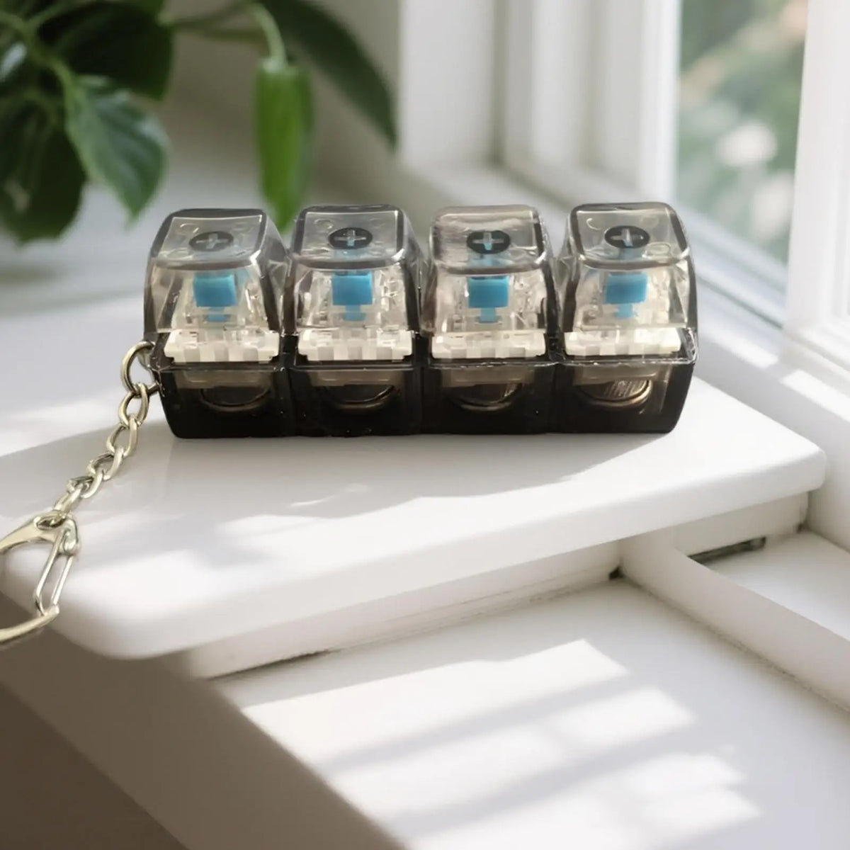 4-Key Mechanical Keyboard Fidget Keychain | LED Switch Tester Fidget Keychain Toy QXL