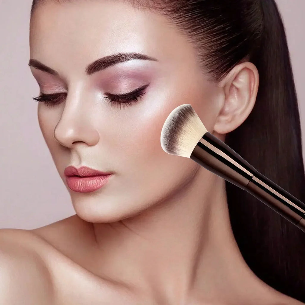 Double-Ended Highlight & Contour Brush | Soft Fiber Tips Makeup Brush QXL