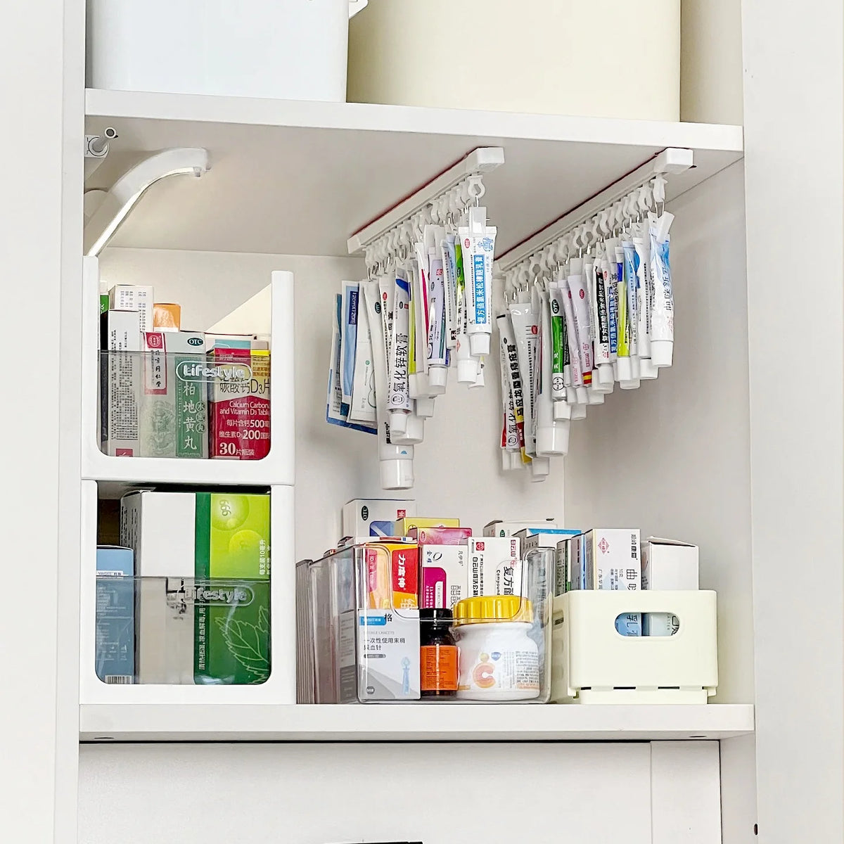 20-Clip Hanging Slide Rail Storage Rack | Door Cabinet Organizer Hanging Storage Rack QXL