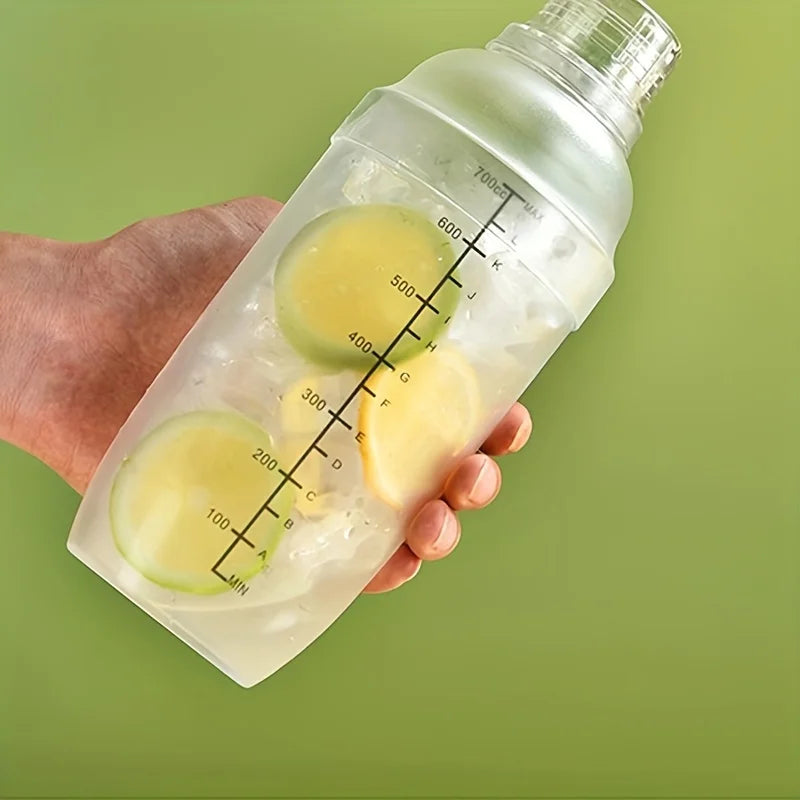 Hand Shaker Cup 500/700ml – Milk Tea & Protein Shake Mixer Drink Shaker Cup QXL