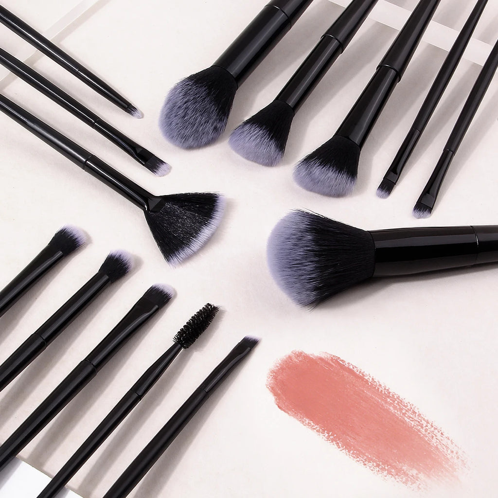 17-Pc Makeup Brush Set with Sponge Pads & Zipper Bag Makeup Brush Set QXL