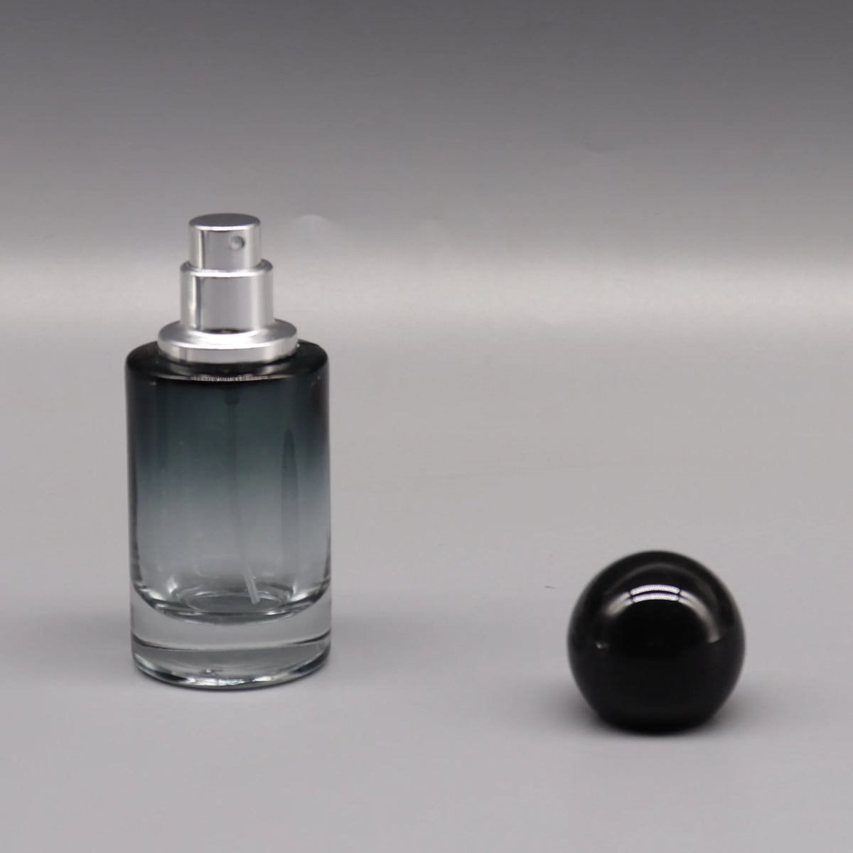 30ml Gradient Black Glass Perfume Spray Bottle | Refillable Perfume Atomizer Bottle QXL Black 30ml Glass